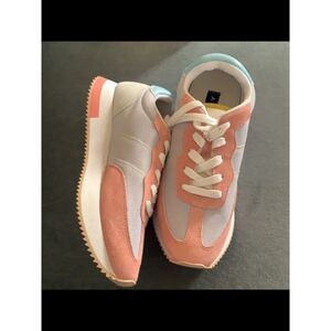 AQUA Womens Pink 1" Platform Train Round Toe Wedge Athletic Training Shoes 6 M